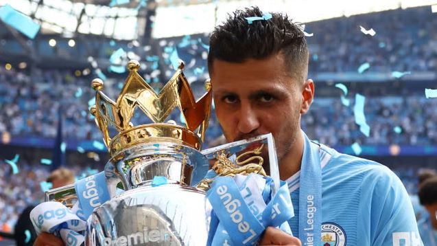 Man City chốt bán Rodri cho Barcelona giá 65,4 triệu bảng và gấp rút tìm phương án thay thế
