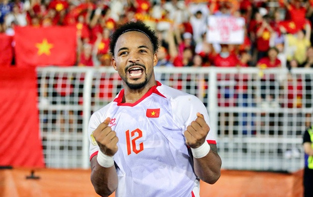 Nguyễn Xuân Son tỏa sáng giúp tuyển Việt Nam hạ Malaysia 2-0, xô đổ dớp 16 năm ở Kuala Lumpur