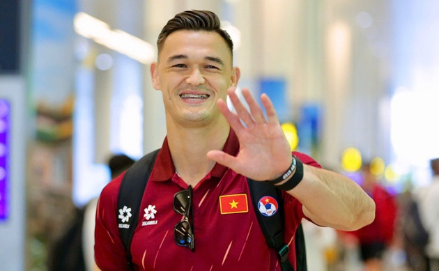 Patrik Lê Giang rực sáng cùng ĐT Việt Nam: Lý do HLV Kim Sang Sik tin chọn thủ thành Việt kiều