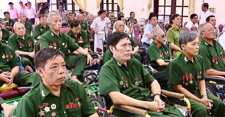 Tăng trợ cấp người có công, thêm nhiều chính sách hỗ trợ tìm mộ liệt sĩ