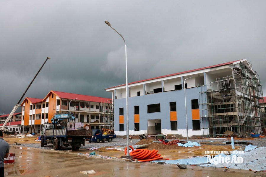 Sẵn sàng đón học sinh vùng biên về những ngôi trường mới