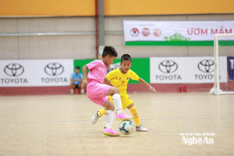 Sông Lam Nghệ An vượt qua Hà Nội, giành vé vào bán kết Giải U9 toàn quốc 2026