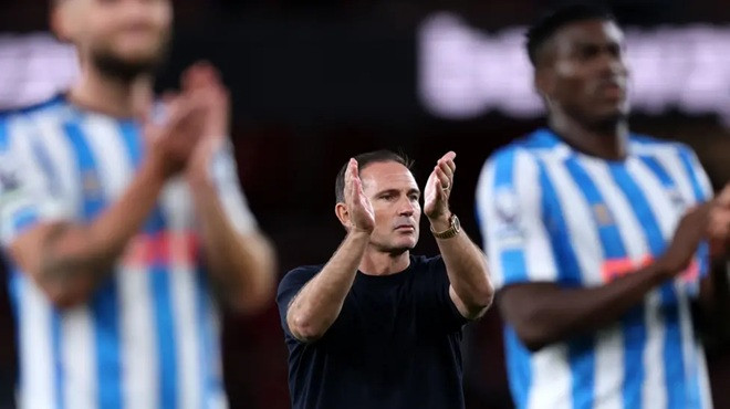 Coventry City thua trắng Arsenal 0-3 trong ngày tái xuất giải Ngoại hạng Anh sau 25 năm