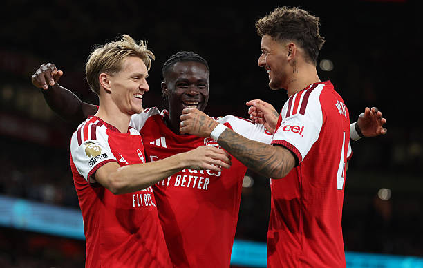 Arsenal thắng áp đảo Coventry City 3-0: Phô diễn sức mạnh của nhà đương kim vô địch