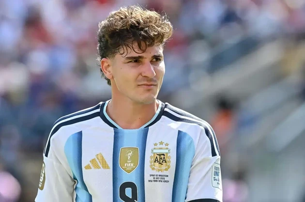 Atletico Madrid dứt khoát đóng cửa tương lai khi Julian Alvarez không có 150 triệu euro