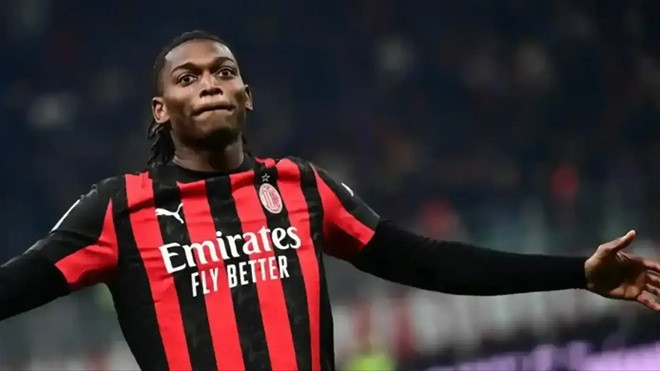 Rafael Leao từ chối mức lương khủng từ Saudi Pro League để ở lại chiến đấu tại AC Milan