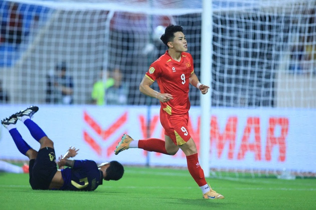 ESPN nhận định Đình Bắc chạm cột mốc lịch sử ở chung kết tái đấu Thái Lan tại ASEAN Cup