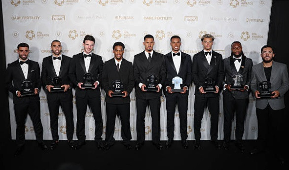 Arsenal áp đảo đội hình tiêu biểu Ngoại hạng Anh 2026: Bruno Fernandes phá kỷ lục kiến tạo