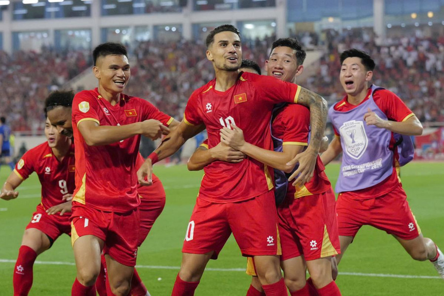 Tuyển Việt Nam vô địch ASEAN Cup 2026: Bài học chiến thuật đắt giá sau chung kết Mỹ Đình