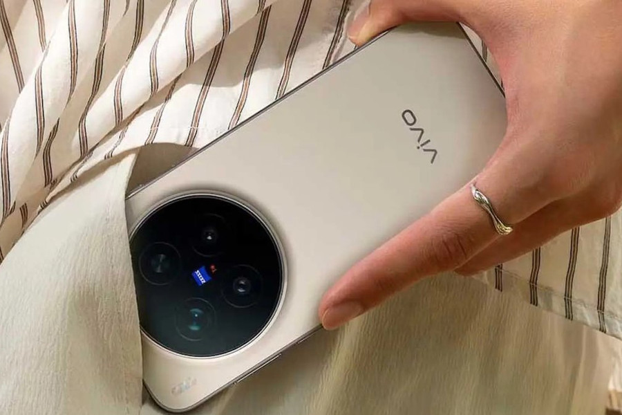 vivo X500 nâng cấp mạnh mẽ với camera Sony 50MP, ống kính tele 64MP và pin khủng 7.500mAh