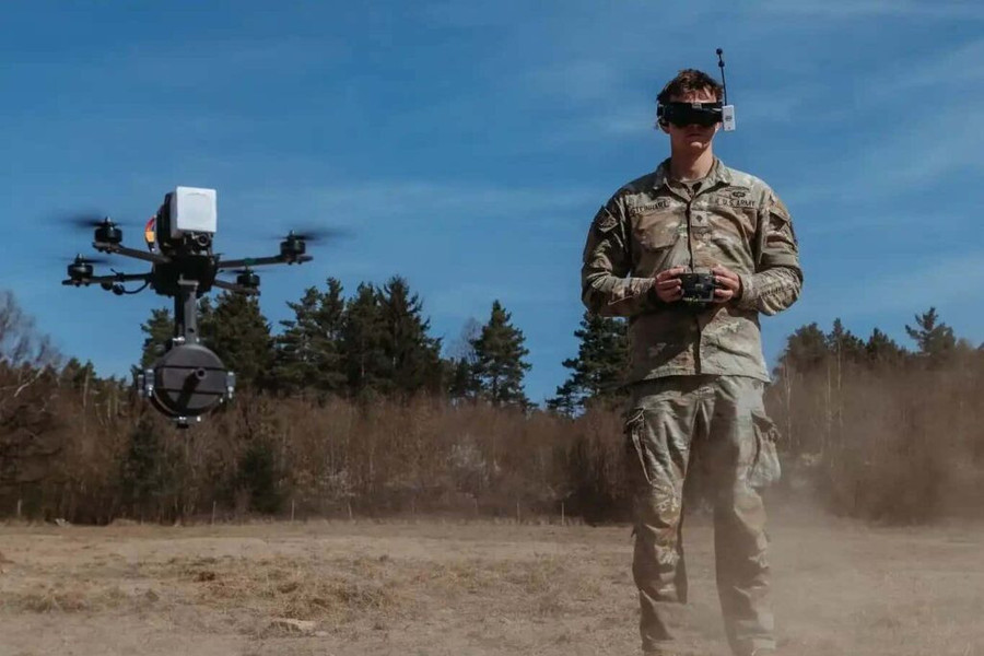 Lục quân Mỹ dừng chuyên trách tiểu đoàn drone 600 quân khiến các nghị sĩ yêu cầu điều trần