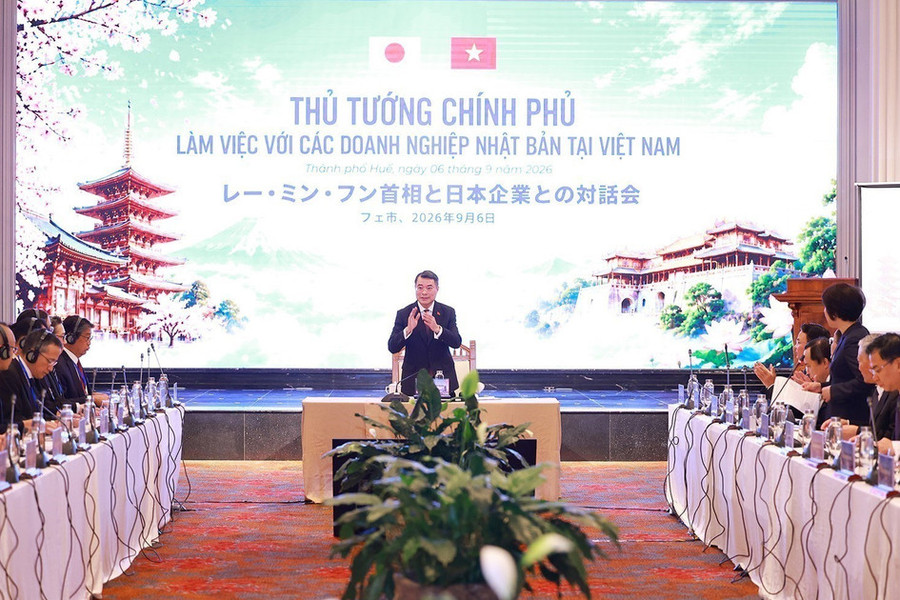 Thủ tướng làm việc với các doanh nghiệp Nhật Bản tại Việt Nam