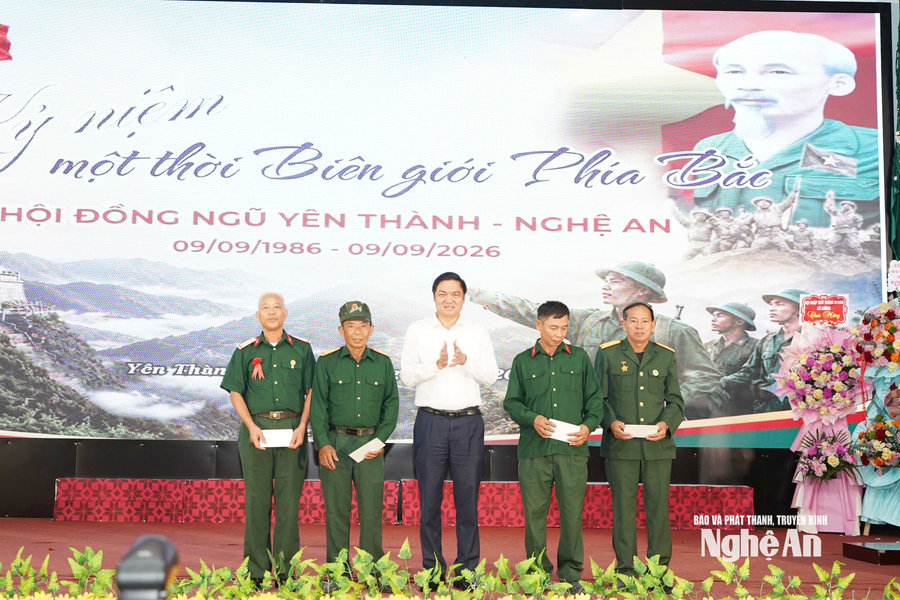 Cựu chiến binh quê lúa Yên Thành hội ngộ 40 năm 'Kỷ niệm một thời biên giới phía Bắc'