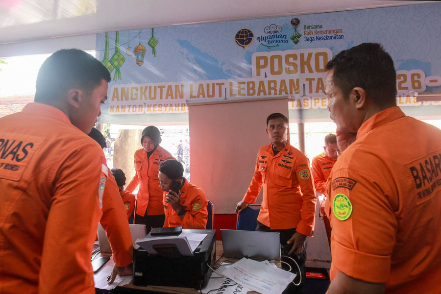 Indonesia: Phà chở hơn 240 người gặp nạn trên biển, 102 hành khách được giải cứu