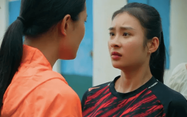 Đội bóng nữ làng Xuân tập 5: Nỗ lực giải oan của Minh đẩy Đào vào làn sóng thị phi gay gắt
