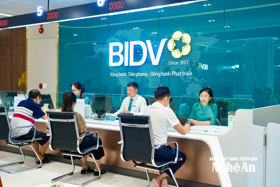 BIDV Chi nhánh Nghệ An khai trương không gian giao dịch mới