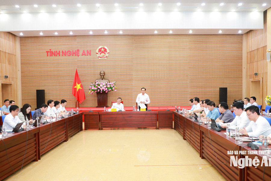 11 multi-level boarding schools in border communes must be completed ahead of 2027-2028 academic year