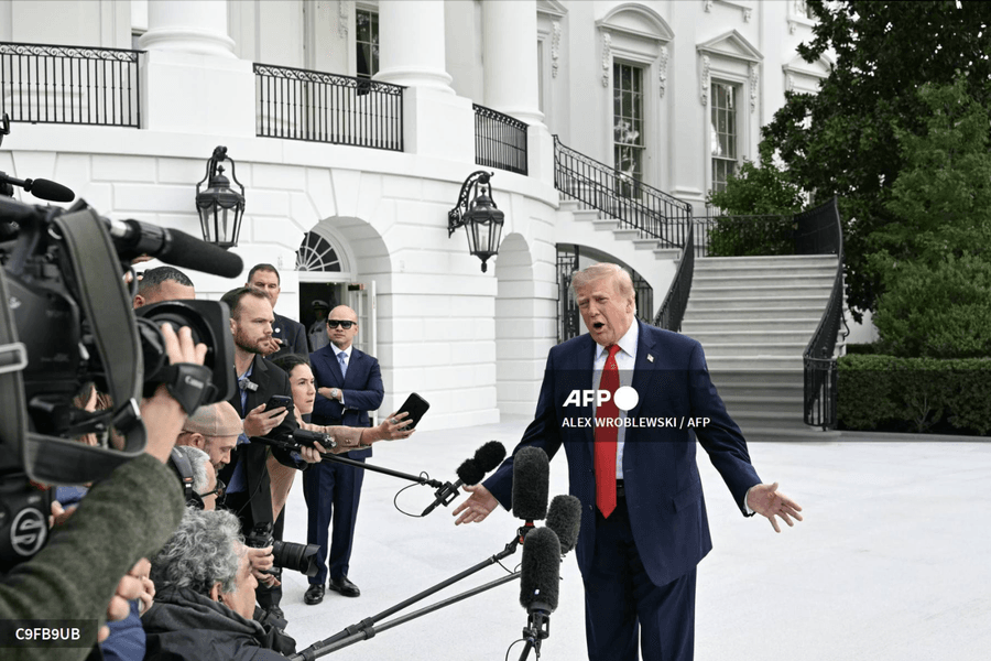 Tổng thống Trump từ chối đề xuất của Iran về thỏa thuận tái mở cửa eo biển Hormuz