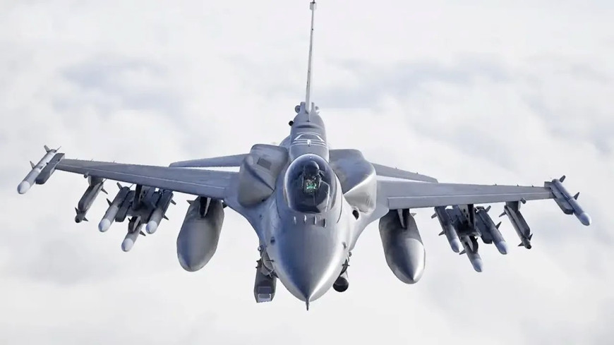 Tiêm kích F-16G Block-80: Giải pháp kỹ thuật giúp Không quân Mỹ bù đắp phi đội cùng F-35