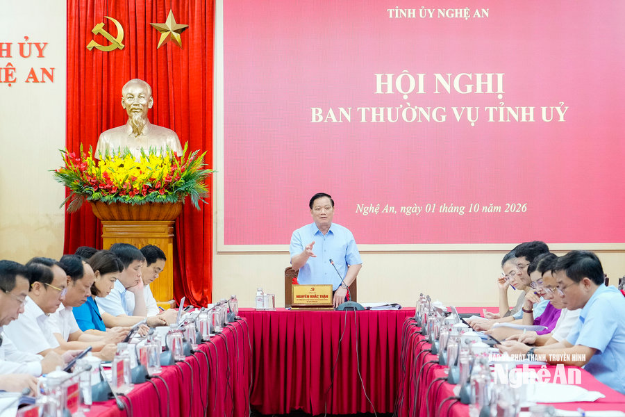 Bí thư Tỉnh ủy Nguyễn Khắc Thận yêu cầu tập trung cao độ, tạo đột phá tăng trưởng quý IV