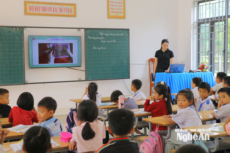 Được giao chỉ tiêu hợp đồng, nhiều trường ở Nghệ An vẫn thiếu giáo viên