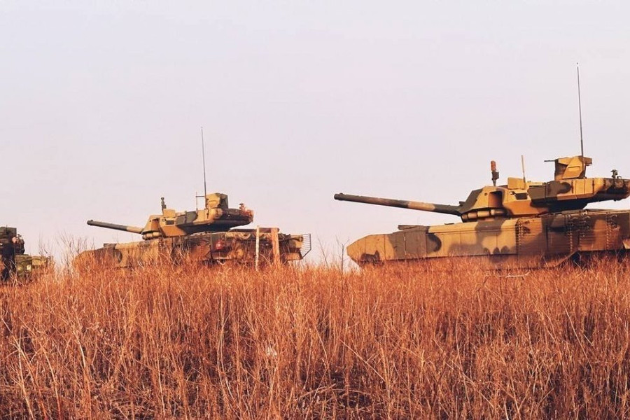 Khả năng xe tăng T-14 Armata nâng cấp pháo 152 mm cùng tên lửa để đánh chặn mục tiêu UAV