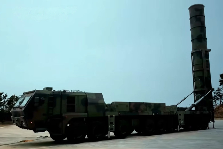 Hàn Quốc công bố video phóng tên lửa Hyunmoo-5 đầu đạn 8 tấn, Ukraine thử lửa đạn đạo FP-7