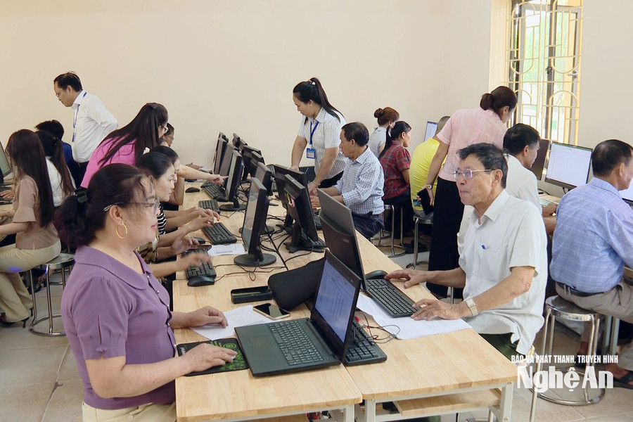Chuyển đổi số từ cơ sở: Đơn giản hóa hồ sơ, giảm thao tác trên môi trường số