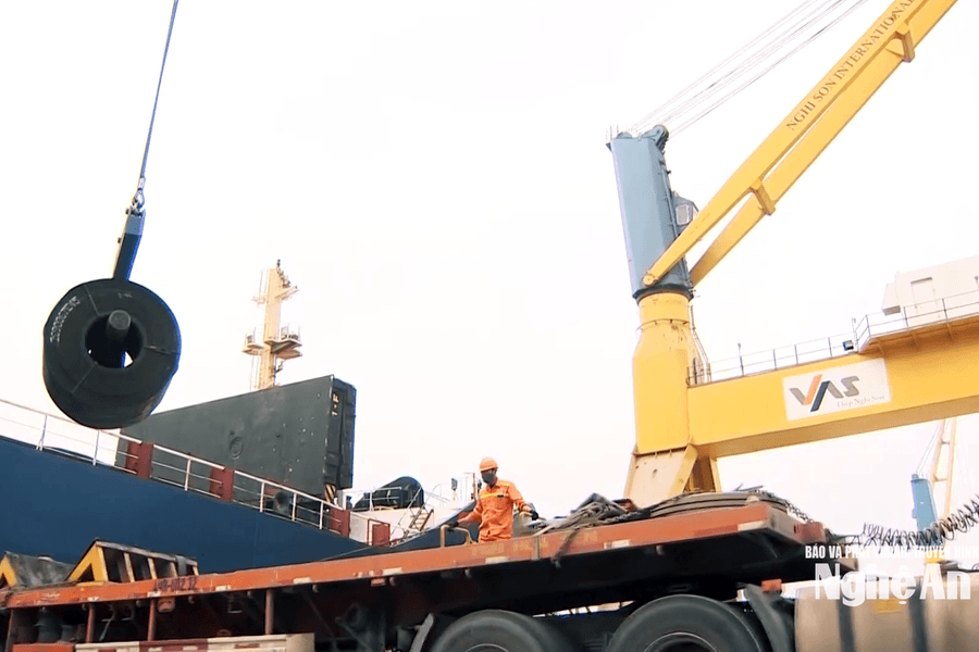 Doanh nghiệp xuất khẩu Nghệ An trước sức ép cước vận tải tăng cao