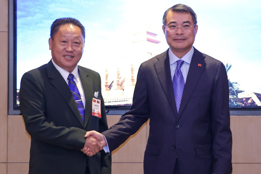 Tình đoàn kết đặc biệt Việt Nam - Lào là mối quan hệ thủy chung, son sắt, không gì có thể lay chuyển