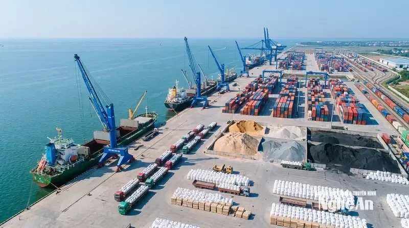 Nghệ An: Công nghiệp, xuất khẩu tăng tốc hướng tới mục tiêu tăng trưởng "2 con số"