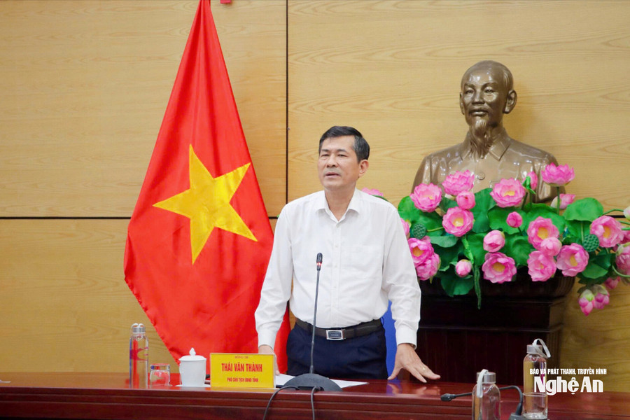 Đẩy nhanh tiến độ xây dựng và vận hành an toàn trường nội trú liên cấp