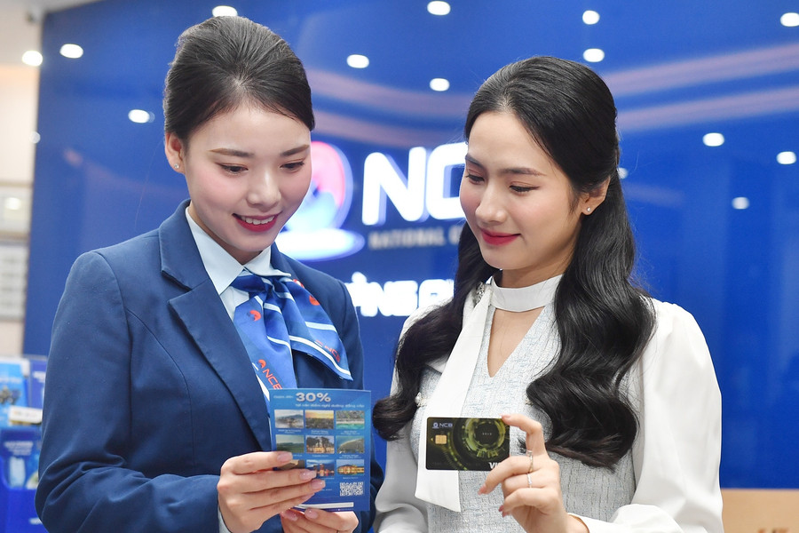Cập nhật lãi suất ngân hàng ngày 13/10/2026: Gửi 100 triệu đồng nhận tối đa 13,5 triệu tiền lãi