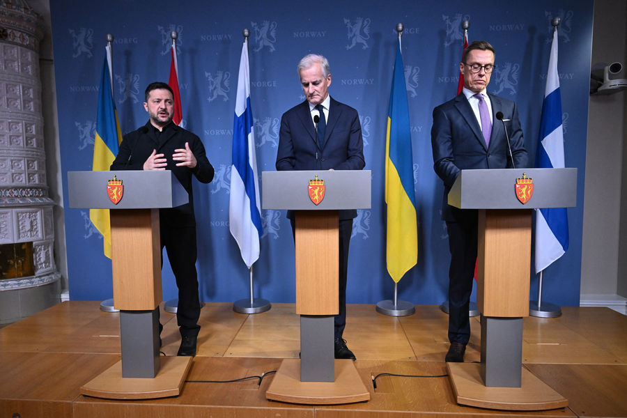 Đàm phán Mỹ - Ukraine có tín hiệu tích cực, ông Trump vẫn ép Kiev thỏa hiệp
