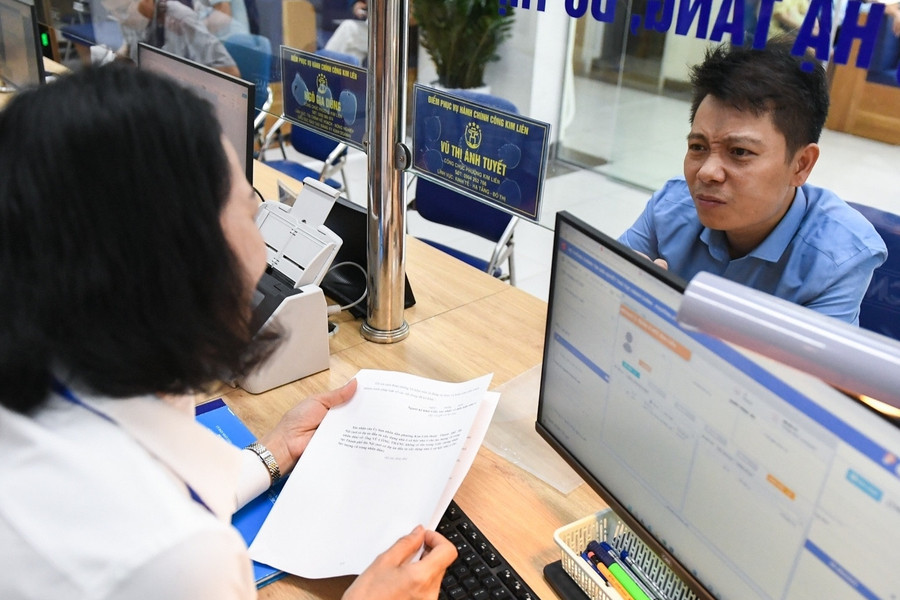 Có được bảo lưu phụ cấp chức vụ đến hết nhiệm kỳ sau khi sắp xếp đơn vị sự nghiệp?