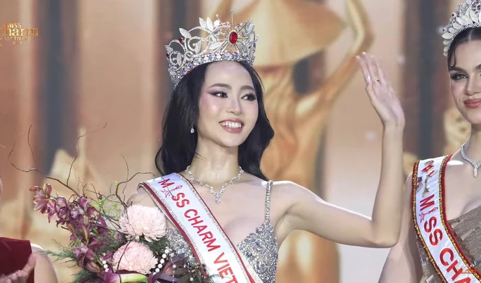 Nguyễn Ngọc Trà My chính thức đăng quang Miss Charm Vietnam 2026 trong đêm chung kết 22/10