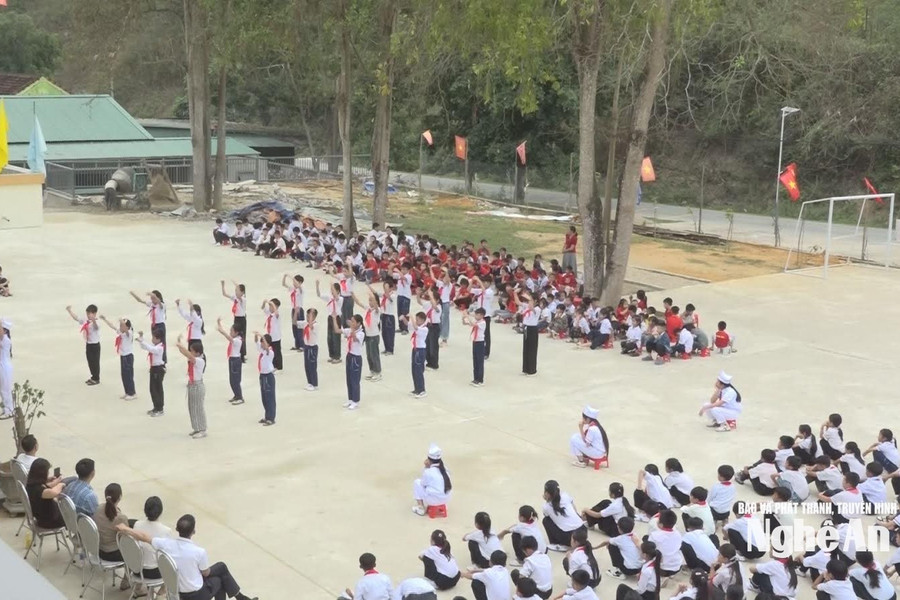 Trường học linh hoạt tháo gỡ khó khăn sau sắp xếp