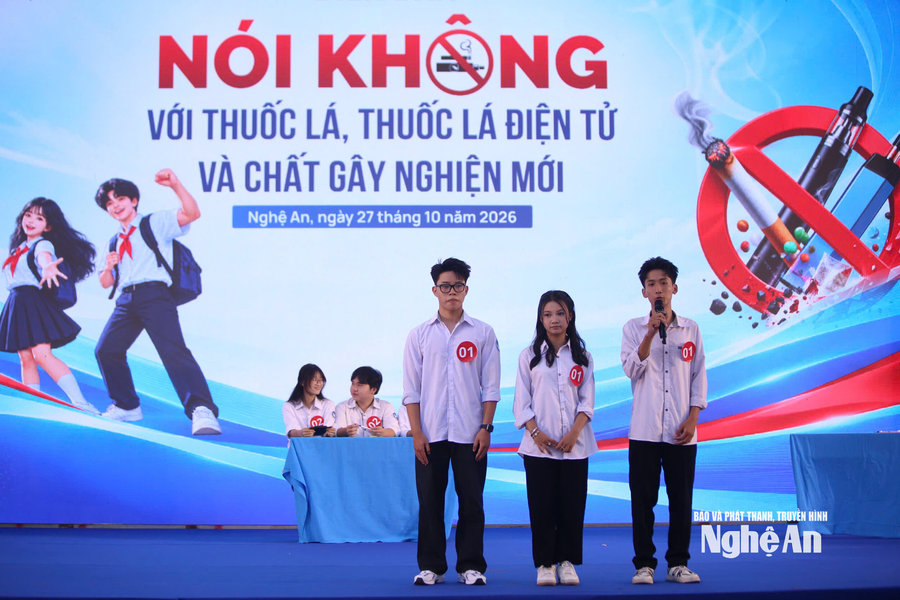 Hơn 1.000 học sinh tham gia diễn đàn 'Nói không với thuốc lá, thuốc lá điện tử và chất gây nghiện mới'
