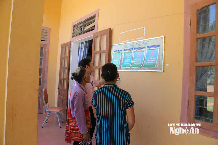 Nghệ An triển khai chính sách đối với người có uy tín vùng đồng bào dân tộc thiểu số
