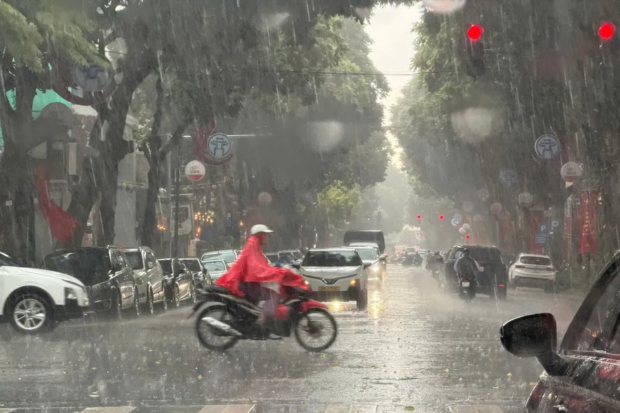 Thời tiết Nghệ An hôm nay 30/10/2026: Mưa dông còn tiếp diễn